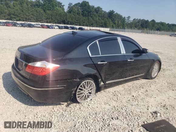 2009 Hyundai Genesis with VIN KMHGC46F19U064865, listed as a Copart auction lot 62038915 with 153,753 mi miles and Salvage title. Bid and sale history available at DreamBid. Image 3.