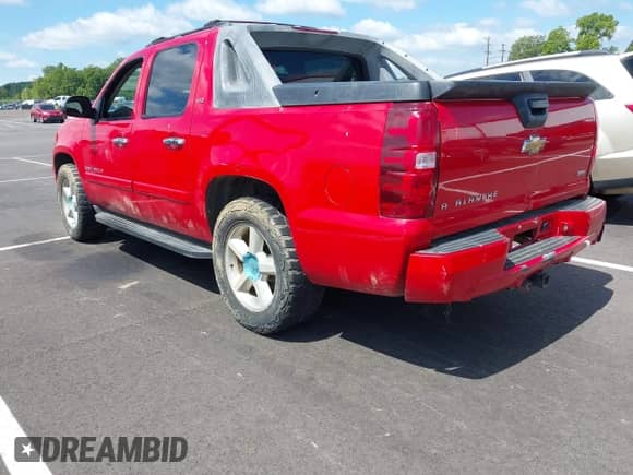 2007 Chevrolet Avalanche 3LT z VIN 3GNFK12367G275161, wystawiony jako IAAI lot #43027473 z przebiegiem 217 378 mil mil oraz . Historia ofert i sprzedaży dostępna na DreamBid. Obrazek 3.