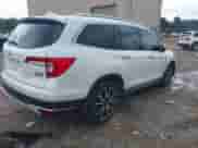 2019 Honda Pilot Touring 7-Passenger z VIN 5FNYF6H63KB078886, wystawiony jako IAAI lot #42504172 z przebiegiem 87 662 mil mil oraz . Historia ofert i sprzedaży dostępna na DreamBid. Obrazek 4.