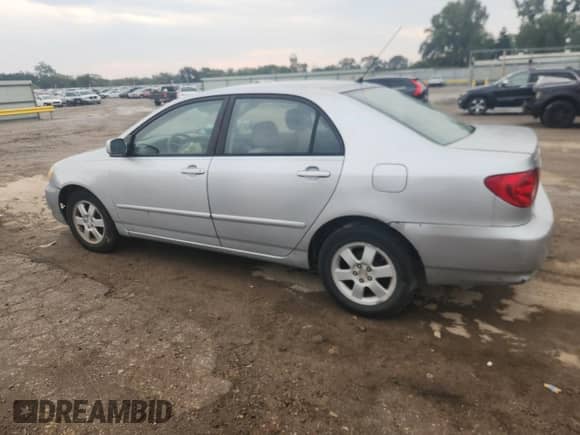 2005 Toyota Corolla LE с VIN 1NXBR32E45Z348873, выставлен на аукционе Copart как лот 86594655 с пробегом 171 601 миль миль и Списание • Salvage title. История ставок и продаж доступна на DreamBid. Изображение 2.