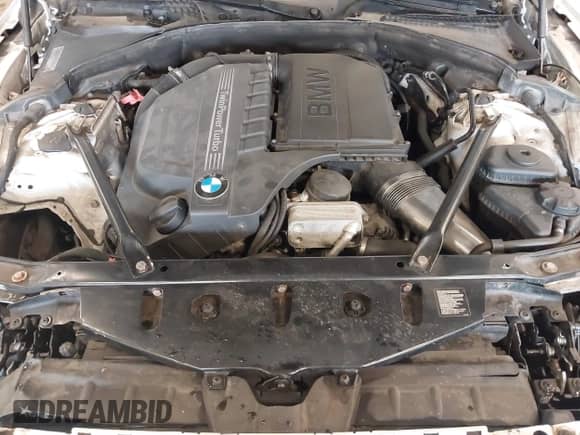 2014 BMW 5 Series 535i xDrive с VIN WBA5B3C59ED292432, выставлен на аукционе IAAI как лот 42570507 с пробегом 133 686 миль миль и . История ставок и продаж доступна на DreamBid. Изображение 10.