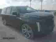 2025 Cadillac Escalade 4WD Sport Platinum with VIN 1GYS9GRL2SR150916, listed as a Copart auction lot 54397255 with 3,650 mi miles and Salvage title. Bid and sale history available at DreamBid. Image 4.