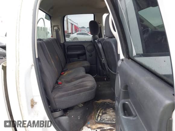 2003 Dodge 1500 ST z VIN 1D7HU18N83J651569, wystawiony jako IAAI lot #43200967 z przebiegiem Nie podano mil oraz . Historia ofert i sprzedaży dostępna na DreamBid. Obrazek 8.