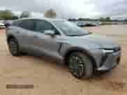 2024 Chevrolet Blazer EV eAWD LT z VIN 3GNKDBRJ4RS216273, wystawiony jako Copart lot #51285595 z przebiegiem 4 878 mil mil oraz Szkoda całkowita • Salvage title. Historia ofert i sprzedaży dostępna na DreamBid. Obrazek 4.