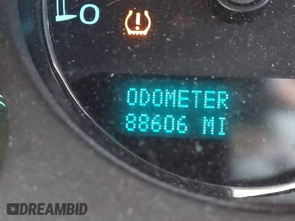 2012 Chevrolet Tahoe LTZ с VIN 1GNSKCE03CR291002, выставлен на аукционе IAAI как лот 42429359 с пробегом 88 606 миль миль и . История ставок и продаж доступна на DreamBid. Изображение 15.