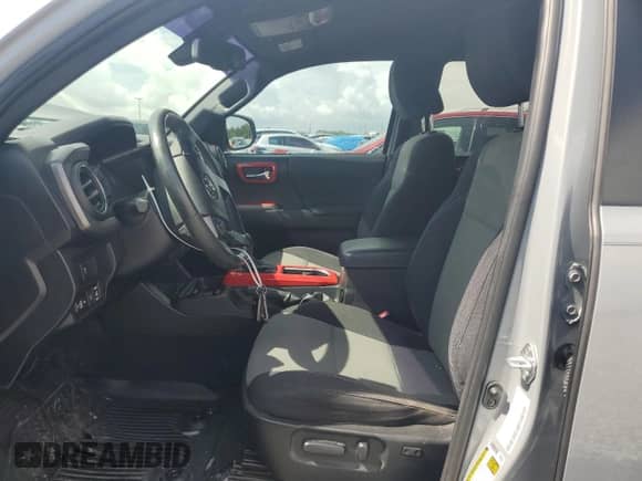 2021 Toyota Tacoma SR5 with VIN 3TMAZ5CN9MM148312, listed as a Copart auction lot 63611885 with 95,209 mi miles and Salvage title. Bid and sale history available at DreamBid. Image 7.