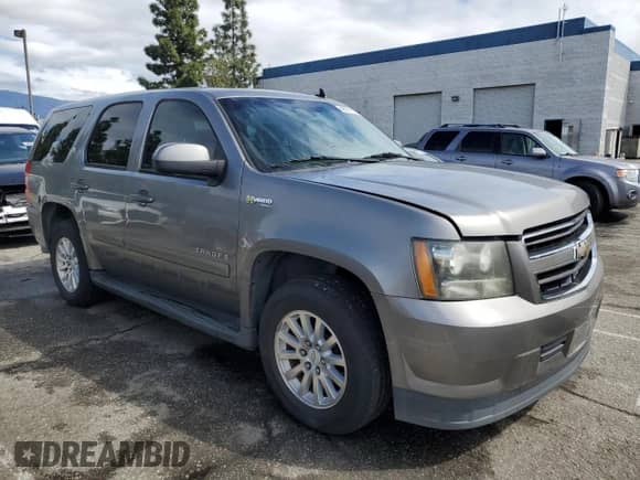 2008 Chevrolet Tahoe с VIN 1GNFC13528R207292, выставлен на аукционе Copart как лот 48617175 с пробегом 179 372 миль миль и Чистый • Clean title. История ставок и продаж доступна на DreamBid. Изображение 4.