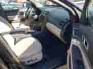 2018 Ford Explorer XLT z VIN 1FM5K7DH1JGA17581, wystawiony jako IAAI lot #43506653 z przebiegiem 159 525 mil mil oraz . Historia ofert i sprzedaży dostępna na DreamBid. Obrazek 5.