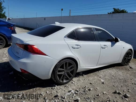 2019 Lexus IS 300 z VIN JTHBA1D26K5096826, wystawiony jako Copart lot #84755815 z przebiegiem Nie podano mil oraz Nie do naprawy • Non repairable. Historia ofert i sprzedaży dostępna na DreamBid. Obrazek 3.