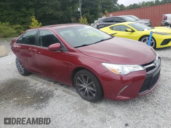 2015 Toyota Camry SE z VIN 4T1BF1FK3FU887774, wystawiony jako Copart lot #81910515 z przebiegiem 129 906 mil mil oraz Szkoda całkowita • Salvage title. Historia ofert i sprzedaży dostępna na DreamBid. Obrazek 4.
