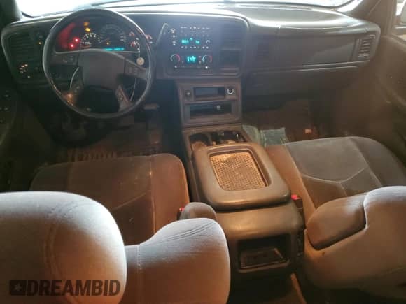 2006 GMC Sierra 1500 SLE1 with VIN 1GTEK19B66Z174802, listed as a Copart auction lot 48564885 with 166,074 mi miles and Salvage title. Bid and sale history available at DreamBid. Image 8.
