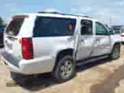 2008 Chevrolet Suburban 2LT с VIN 3GNFK16388G187899, выставлен на аукционе IAAI как лот 42748086 с пробегом 286 137 миль миль и . История ставок и продаж доступна на DreamBid. Изображение 4.
