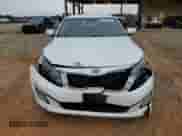 2014 Kia Optima LX с VIN KNAGM4A73E5475543, выставлен на аукционе Copart как лот 72706484 с пробегом 124 533 миль миль и Списание • Salvage title. История ставок и продаж доступна на DreamBid. Изображение 5.