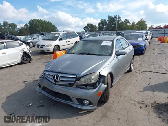 2009 Mercedes-Benz C 300 Sport с VIN WDDGF54X89F276363, выставлен на аукционе IAAI как лот 43402717 с пробегом 146 951 миль миль и . История ставок и продаж доступна на DreamBid. Изображение 17.