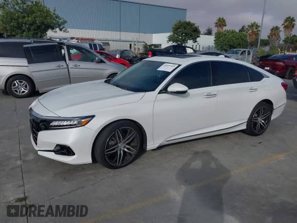 2021 Honda Accord Touring с VIN 1HGCV2F98MA000023, выставлен на аукционе IAAI как лот 43029769 с пробегом 21 190 миль миль и . История ставок и продаж доступна на DreamBid. Изображение 17.