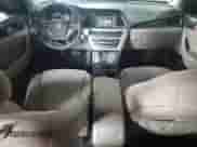 2016 Hyundai Sonata Sport с VIN 5NPE34AF0GH291121, выставлен на аукционе Copart как лот 81916915 с пробегом 82 861 миль миль и Чистый • Clean title. История ставок и продаж доступна на DreamBid. Изображение 8.