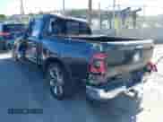 2019 Ram 1500 Limited z VIN 1C6SRFHT8KN839939, wystawiony jako IAAI lot #42225074 z przebiegiem Nie podano mil oraz . Historia ofert i sprzedaży dostępna na DreamBid. Obrazek 3.