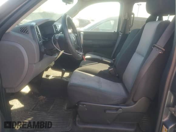 2008 GMC Sierra 1500 SL with VIN 2GTEK13C281133273, listed as a Copart auction lot 74211334 with 188,476 mi miles and Salvage title. Bid and sale history available at DreamBid. Image 7.
