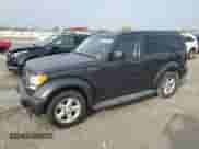 2010 Dodge Nitro SXT z VIN 1D4PU5GK5AW126847, wystawiony jako Copart lot #81720945 z przebiegiem 138 393 mil mil oraz Szkoda całkowita • Salvage title. Historia ofert i sprzedaży dostępna na DreamBid. Obrazek 1.