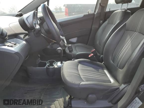 2014 Chevrolet Spark LT with VIN KL8CD6S93EC577409, listed as a Copart auction lot 81026175 with 141,769 mi miles and Clean title. Bid and sale history available at DreamBid. Image 7.