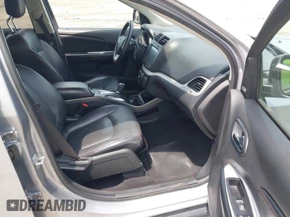 2018 Dodge Journey GT with VIN 3C4PDDEG1JT388957, listed as a IAAI auction lot 42579606 with 59,567 mi miles and . Bid and sale history available at DreamBid. Image 5.