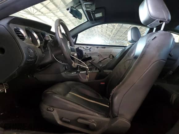 2011 Ford Mustang GT z VIN 1ZVBP8CF4B5152286, wystawiony jako Copart lot #68325535 z przebiegiem 185 931 mil mil oraz Szkoda całkowita • Salvage title. Historia ofert i sprzedaży dostępna na DreamBid. Obrazek 7.