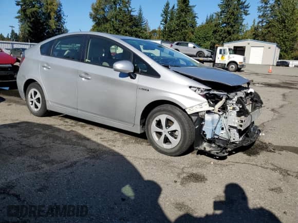 2015 Toyota Prius Four z VIN JTDKN3DU1F0427365, wystawiony jako Copart lot #82385075 z przebiegiem 72 183 mil mil oraz Szkoda całkowita • Salvage title. Historia ofert i sprzedaży dostępna na DreamBid. Obrazek 4.