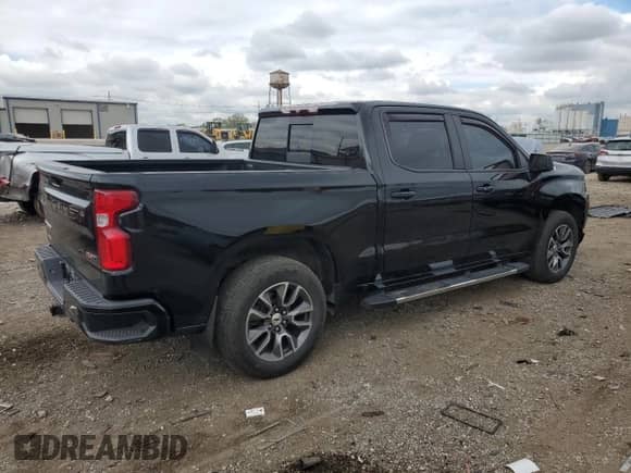 2020 Chevrolet Silverado 1500 RST z VIN 3GCUYEET2LG410325, wystawiony jako Copart lot #84037775 z przebiegiem 148 125 mil mil oraz Szkoda całkowita • Salvage title. Historia ofert i sprzedaży dostępna na DreamBid. Obrazek 3.
