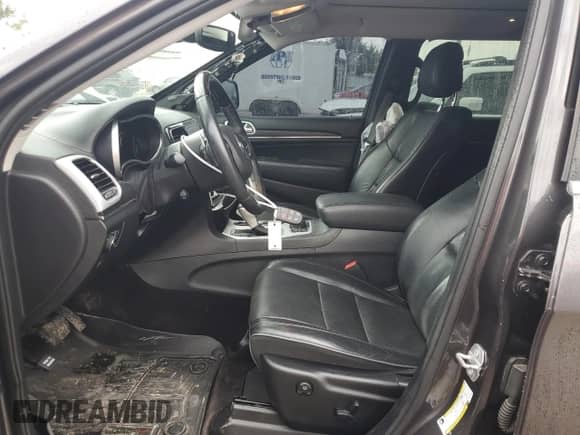 2019 Jeep Grand Cherokee Summit z VIN 1C4RJFJT9KC529769, wystawiony jako Copart lot #68541605 z przebiegiem 90 323 mil mil oraz Szkoda całkowita • Salvage title. Historia ofert i sprzedaży dostępna na DreamBid. Obrazek 7.