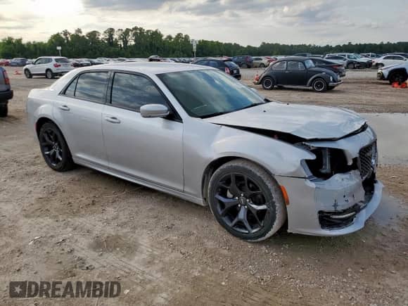 2022 Chrysler 300 Touring L с VIN 2C3CCADG6NH170906, выставлен на аукционе Copart как лот 58721095 с пробегом 41 555 миль миль и Списание • Salvage title. История ставок и продаж доступна на DreamBid. Изображение 4.