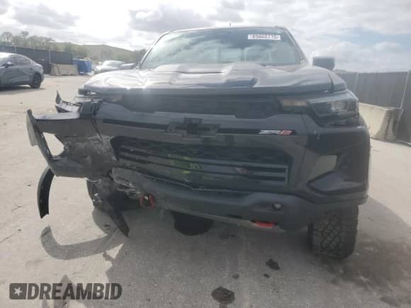 2024 Chevrolet Colorado 4WD ZR2 with VIN 1GCPTFEK6R1221158, listed as a Copart auction lot 85602715 with 8,985 mi miles and Salvage title. Bid and sale history available at DreamBid. Image 5.