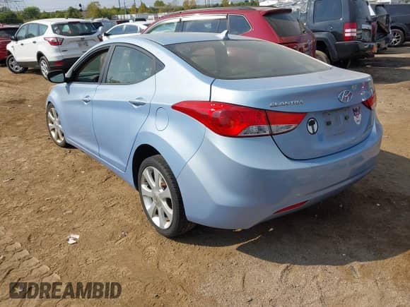 2012 Hyundai Elantra Limited с VIN KMHDH4AE7CU314040, выставлен на аукционе IAAI как лот 43259650 с пробегом 145 930 миль миль и . История ставок и продаж доступна на DreamBid. Изображение 3.
