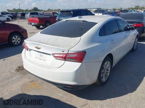 2019 Chevrolet Malibu LT with VIN 1G1ZD5ST0KF213782, listed as a IAAI auction lot 43385359 with 187,435 mi miles and . Bid and sale history available at DreamBid. Image 4.