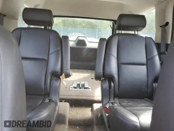 2009 Chevrolet Tahoe LTZ с VIN 1GNFK33079R216428, выставлен на аукционе Copart как лот 69323705 с пробегом 170 098 миль миль и Списание • Salvage title. История ставок и продаж доступна на DreamBid. Изображение 10.