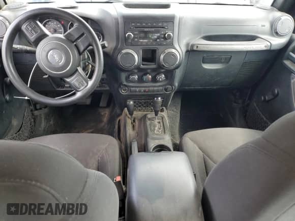 2017 Jeep Wrangler Sport with VIN 1C4AJWAG1HL580790, listed as a Copart auction lot 62061765 with 135,592 mi miles and Salvage title. Bid and sale history available at DreamBid. Image 8.