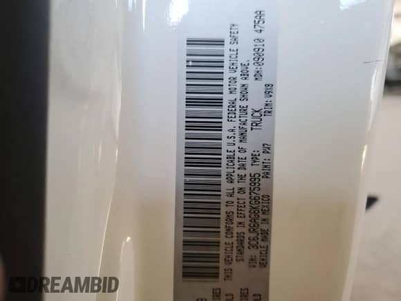 2019 Ram 1500 Express z VIN 3C6JR6AG6KG675995, wystawiony jako Copart lot #56966444 z przebiegiem 97 743 mil mil oraz Szkoda całkowita • Salvage title. Historia ofert i sprzedaży dostępna na DreamBid. Obrazek 14.