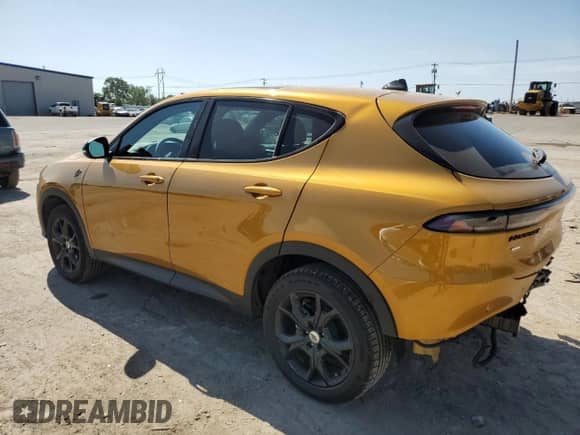 2024 Dodge Hornet GT Plus with VIN ZACNDFBN3R3A11207, listed as a Copart auction lot 64510014 with 8,699 mi miles and Salvage title. Bid and sale history available at DreamBid. Image 2.