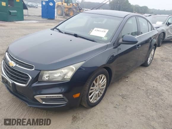 2015 Chevrolet Cruze ECO z VIN 1G1PH5SB9F7116275, wystawiony jako IAAI lot #42861428 z przebiegiem 152 711 mil mil oraz . Historia ofert i sprzedaży dostępna na DreamBid. Obrazek 2.