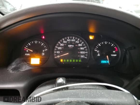 2004 Chevrolet Venture LS с VIN 1GNDU03E24D247524, выставлен на аукционе Copart как лот 82828814 с пробегом 239 619 миль миль и Чистый • Clean title. История ставок и продаж доступна на DreamBid. Изображение 9.
