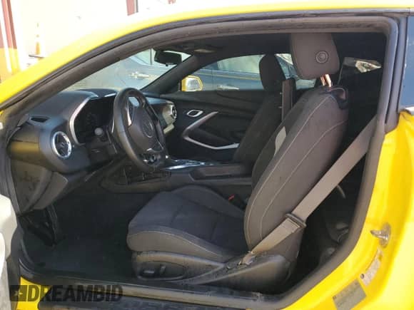 2017 Chevrolet Camaro 1SS z VIN 1G1FF1R73H0160330, wystawiony jako Copart lot #45424845 z przebiegiem 23 255 mil mil oraz Czysty tytuł • Clean title. Historia ofert i sprzedaży dostępna na DreamBid. Obrazek 7.