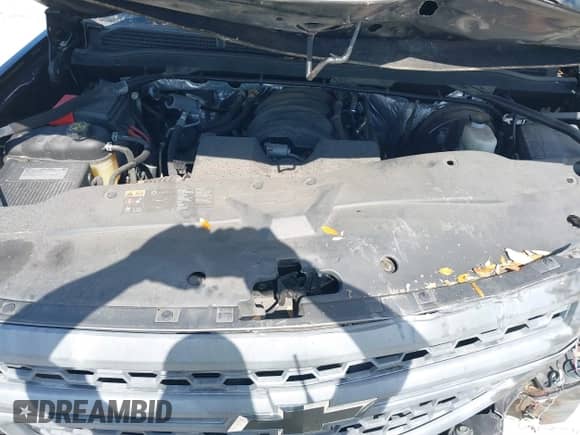 2015 Chevrolet Silverado 1500 Work Truck z VIN 1GCRCPEH5FZ409847, wystawiony jako IAAI lot #41639404 z przebiegiem 108 180 mil mil oraz . Historia ofert i sprzedaży dostępna na DreamBid. Obrazek 10.
