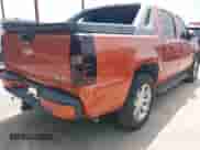 2007 Chevrolet Avalanche LTZ с VIN 3GNEC12037G156692, выставлен на аукционе IAAI как лот 42654718 с пробегом 261 918 миль миль и . История ставок и продаж доступна на DreamBid. Изображение 6.