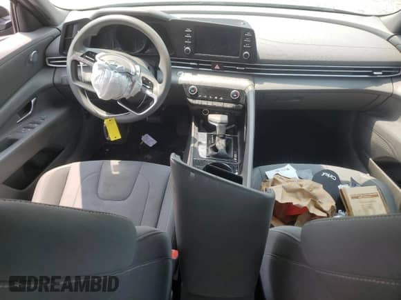 2021 Hyundai Elantra Blue с VIN KMHLM4AJ6MU011563, выставлен на аукционе Copart как лот 60281095 с пробегом 77 717 миль миль и Списание • Salvage title. История ставок и продаж доступна на DreamBid. Изображение 8.