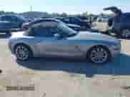 2006 BMW Z4 3.0i with VIN 4USBU33526LW66252, listed as a IAAI auction lot 43325648 with 164,675 mi miles and . Bid and sale history available at DreamBid. Image 13.