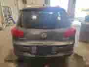 2013 Volkswagen Tiguan S с VIN WVGBV3AX7DW611617, выставлен на аукционе Copart как лот 84189985 с пробегом 108 048 миль миль и Чистый • Clean title. История ставок и продаж доступна на DreamBid. Изображение 6.