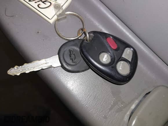 2005 Chevrolet Impala с VIN 2G1WF52E359285085, выставлен на аукционе IAAI как лот 43153162 с пробегом Не указан миль и . История ставок и продаж доступна на DreamBid. Изображение 11.