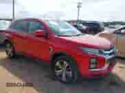 2021 Mitsubishi Outlander ES z VIN JA4ARUAU3MU019380, wystawiony jako IAAI lot #42869543 z przebiegiem 47 305 mil mil oraz . Historia ofert i sprzedaży dostępna na DreamBid. Obrazek 1.