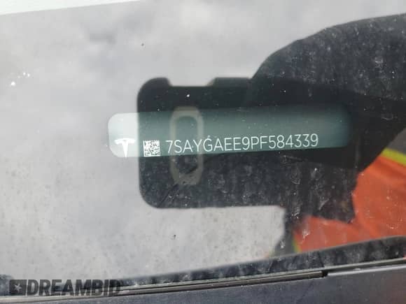 2023 Tesla Model Y Long Range с VIN 7SAYGAEE9PF584339, выставлен на аукционе Copart как лот 56988655 с пробегом Не указан миль и Списание • Salvage title. История ставок и продаж доступна на DreamBid. Изображение 12.