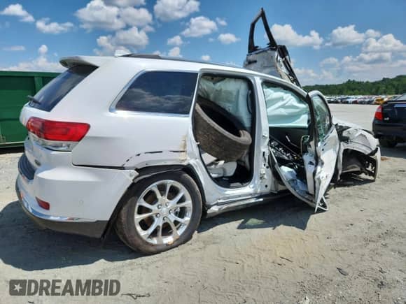 2019 Jeep Grand Cherokee Summit с VIN 1C4RJFJT2KC800588, выставлен на аукционе Copart как лот 62311745 с пробегом Не указан миль и Списание • Salvage title. История ставок и продаж доступна на DreamBid. Изображение 3.