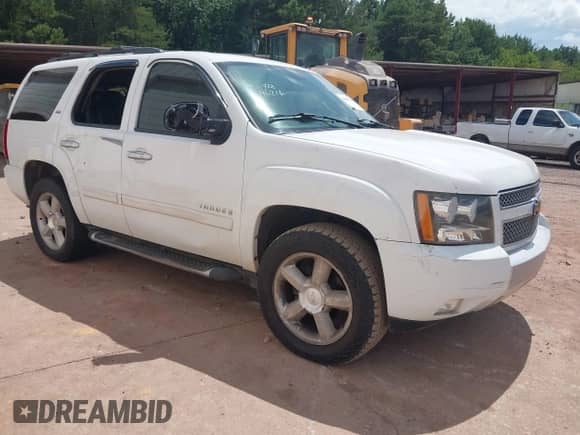 2007 Chevrolet Tahoe LT с VIN 1GNFC13097R374025, выставлен на аукционе IAAI как лот 42846216 с пробегом 199 675 миль миль и . История ставок и продаж доступна на DreamBid. Изображение 1.